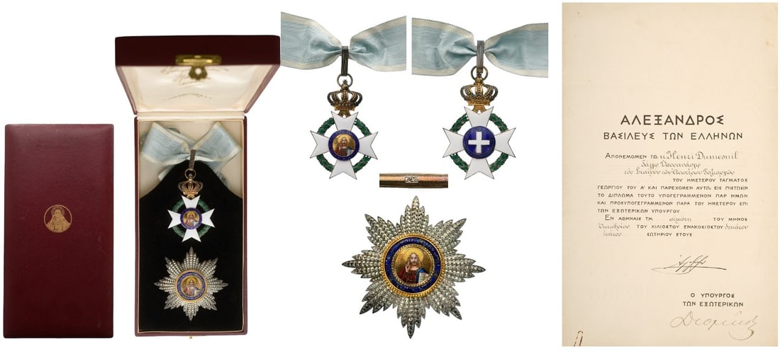 ORDER OF THE REDEEMER: Grand Officer's Set of the 2nd Type. Neck Badge, 71x48 mm, gilt Silver with white enameled cross and broad green enameled oak and laurel wreath between the arms, obverse centre medallion gilt with por