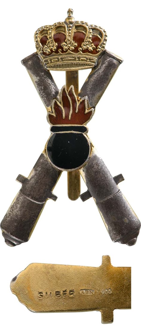 Special Collection of 7 Year Artillery Badges - The Artillery Training Center Badge: Breast Badge, 50x30 mm, Silver, hallmarked "900-SILBER-ABN", one side partially enameled, vertical pin on the back, M.S.B.R. 196. Very rare! I RR!