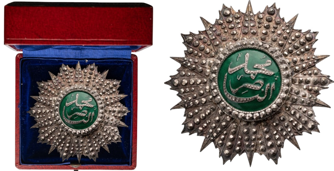 ORDER OF NICHAN AL IFTIKHAR: Grand Cross Star, 1st Class, Mohamed el Naceur (1905-1922). Breast Star, 79 mm, Silver, partially enameled, original pin and two side hooks on reverse, in elegant case. Extremely fine condition. I.