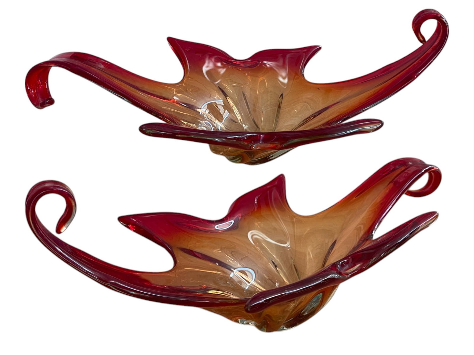 Large Murano Glass Bowl or Vase: Large handmade Murano glass bowl or vase. About 1970s. Dim.: 50 x 23,5 cm. Superb!