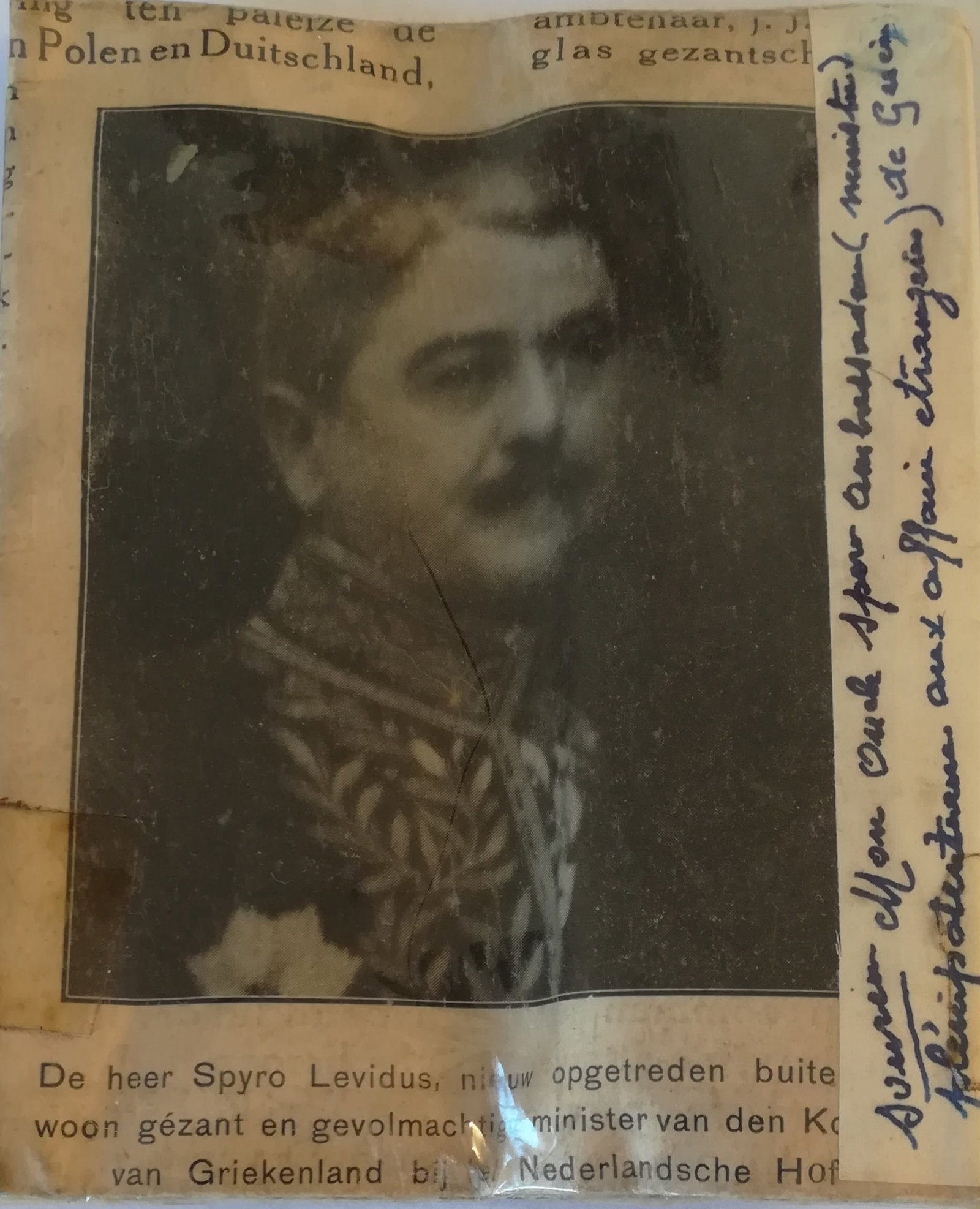 Photo of Spyro Levidus, Foreign Affairs Minister of Greece: Lithografy, 104x83 mm, with dedication of the family. II-
