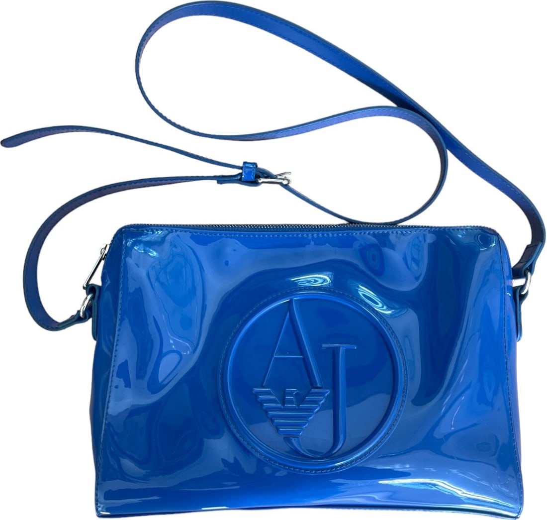 Armany Jeans Blue Vernis Shoulder Bag: Armany Jeans Blue Vernis Shoulder Bag in perfect condition with dustbag. Dim.: 29x22x5 cm.
