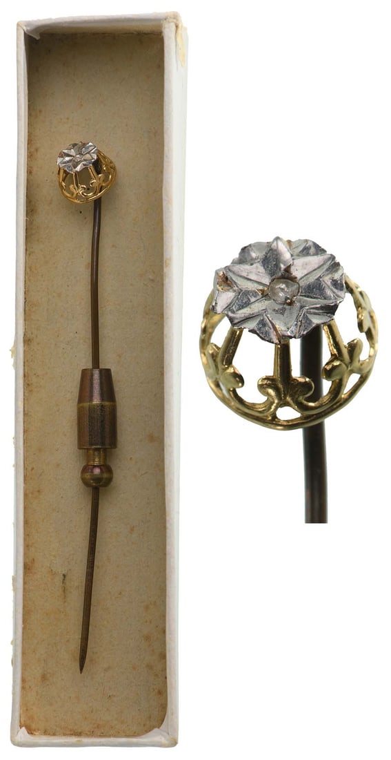 Gold Pin with One Diamond: 18 k GOLD pin set with one diamond in the center. Beautiful French work in original case from "Maison Dumont-H. MEYLAN Succ". Superb! I-