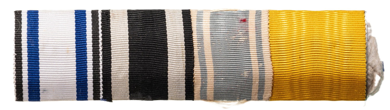 THE COLLECTION OF ORDERS AND MEDALS BARS - Bar of 4 Ribbons: Bavaria, Military Merit; Iron Cross, 1st WW; Bavaria, Officer 24 Year Long Service; Prussia Centenary Medal (1897) on bar with long fixation pin. Nice group of ribbons, in mint condition! I