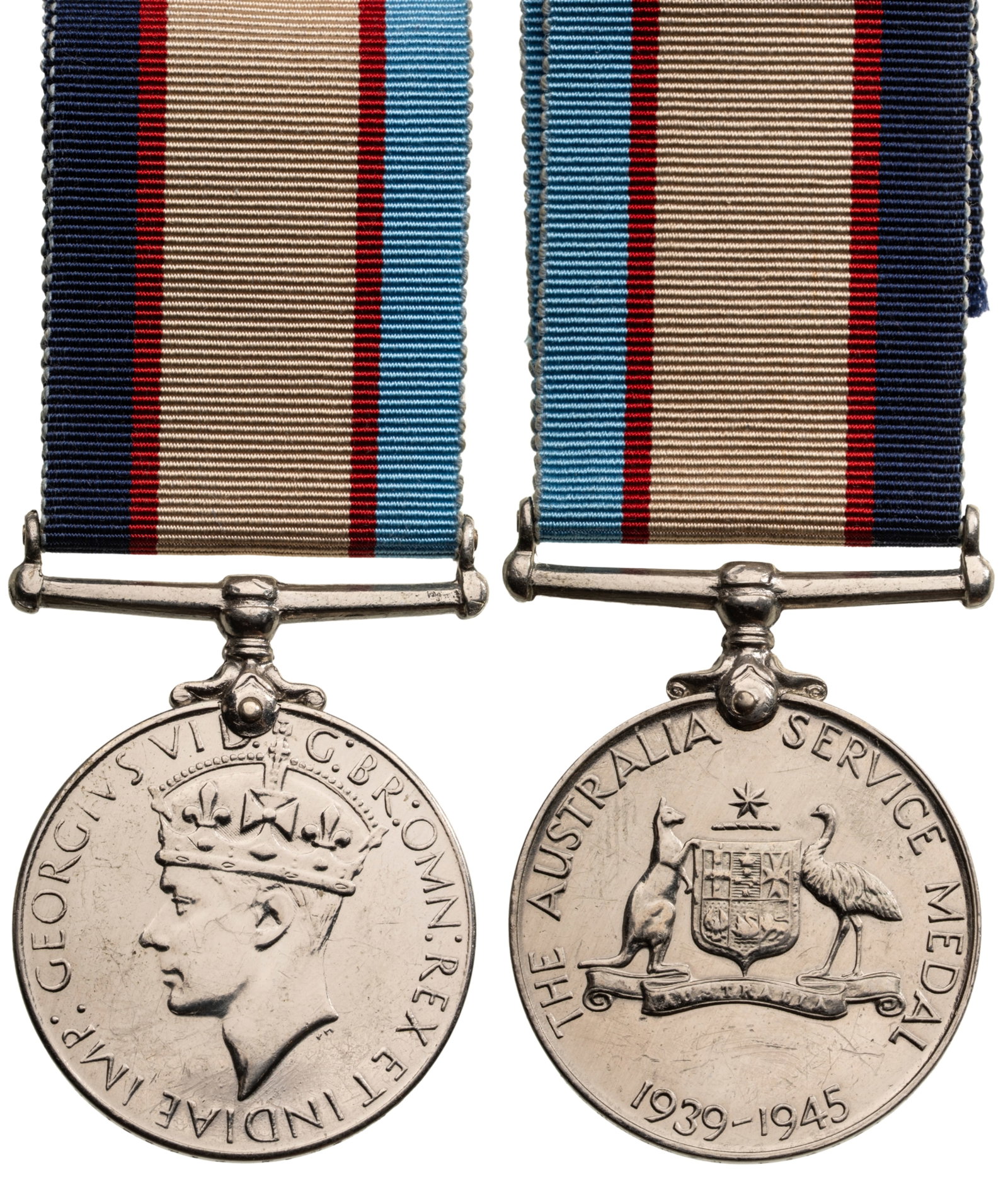 Australia Service Medal, 1939â??1945: Breast Badge, 45x36 mm, Cupro-Nickel, named to "NX 155734 F. NEWTON", original suspension ring and ribbon. Extremely fine condition! I