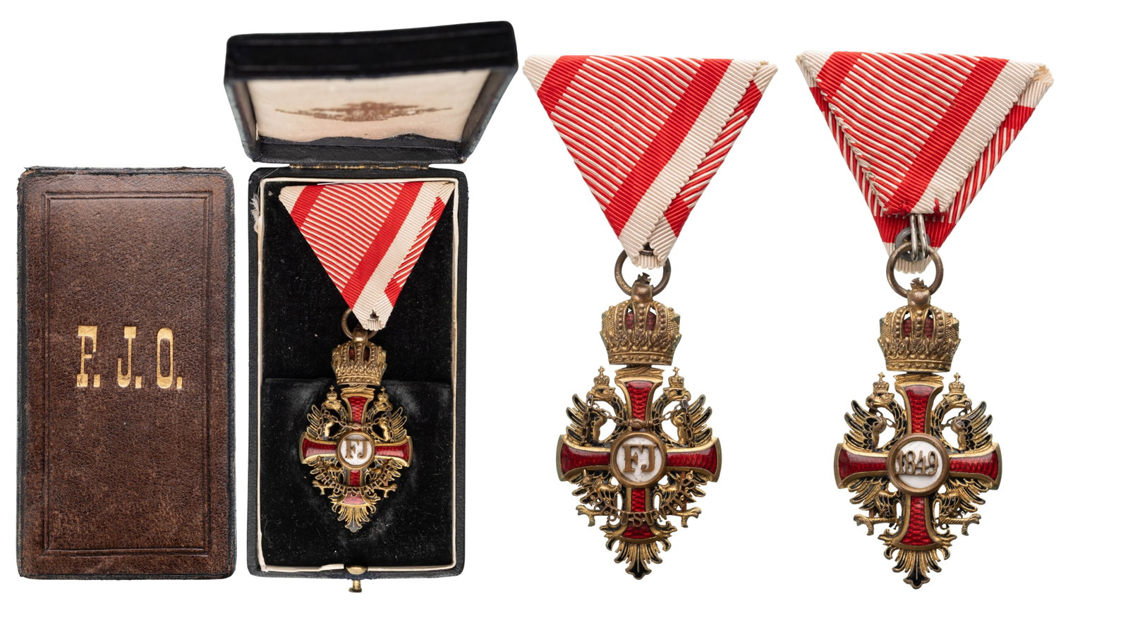 The Imperial Order of Franz Joseph: Knight's Cross, instituted in 1849. Breast Badge, 56x30 mm., gilt Bronze., maker's mark "V. Mayer's Sohne - star - Wien", enameled (minor scratches in the center), original suspension ring and ribbon,
