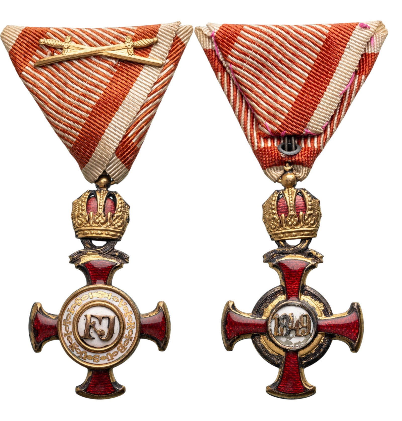 Military Merit Cross, 1849: 1st Class, 3rd Period 1914-1918. Breast Badge, 60x36 mm., gilt Bronze, original ring and ribbon with swords. Extremely fine condition! I