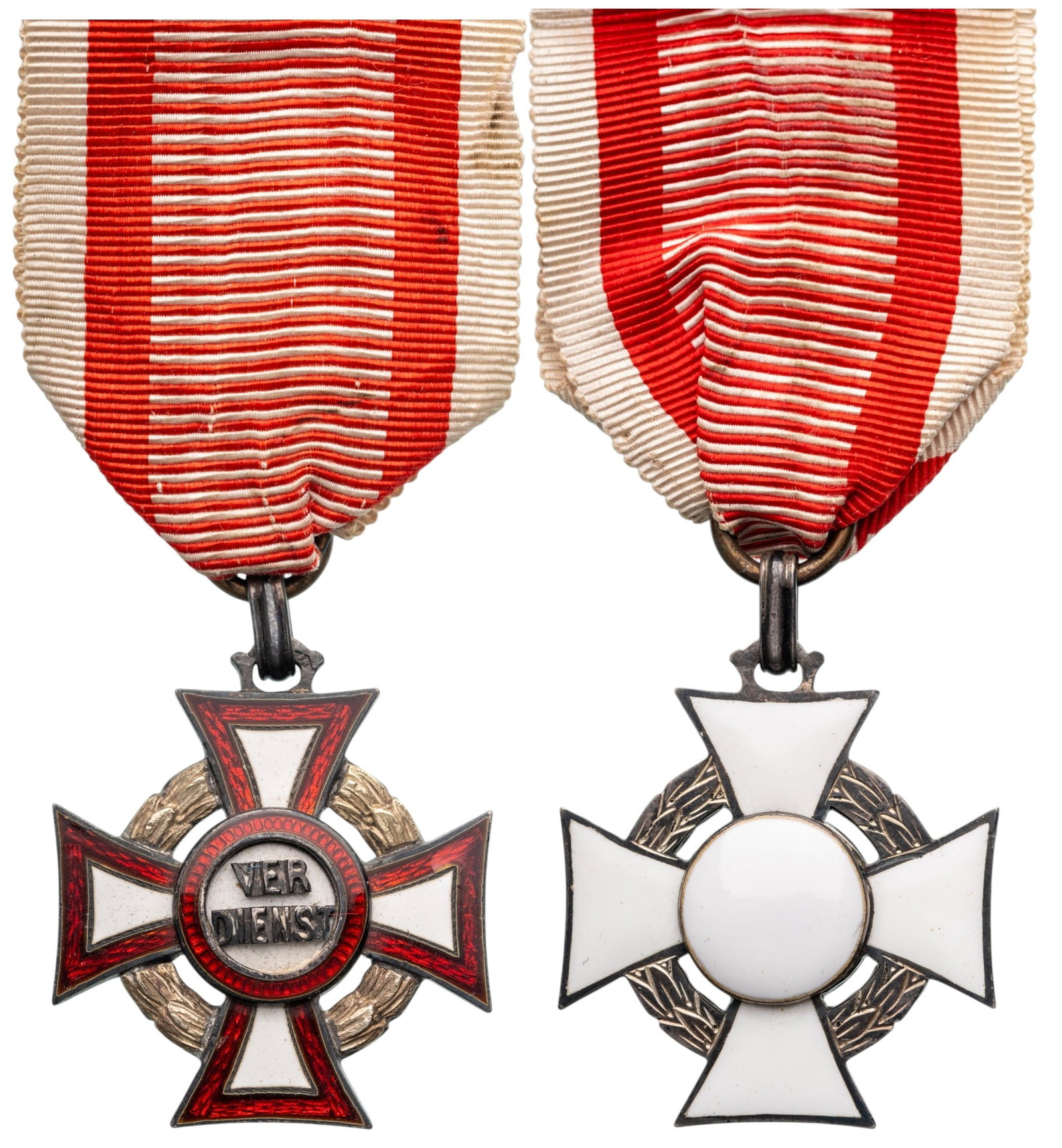 Military Merit Cross, 1849: 3rd Class, 1st Period 1849-1914. Breast Badge, 34x30 mm., Silver, maker's mark "FR", original ring and ribbon. Extremely fine condition! I