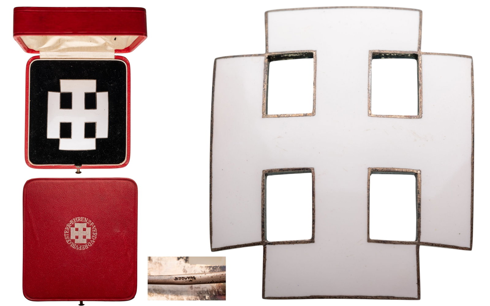 Decoration of Honor for Services to the 1st Republic: Officer's Cross, institued in 1922. Breast Star, 55x47 mm., Silver,, maker's mark "J. Souval", one side enameled, vertical pin on reverse, in case of issue by "Rudolf Souval, Wien", with gilt weapon o