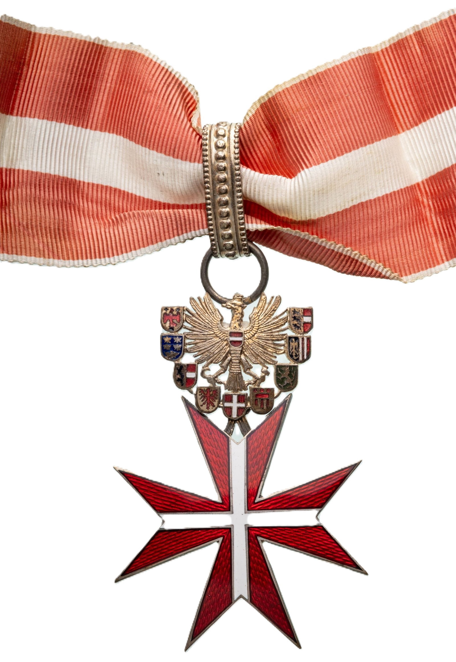 Order for Merit to the Republic "GroÃ?es Goldenes Ehrenzeichen fÃ¼r Verdienste": Commander's Cross, insttitued in 1952. Neck Badge, 68x50 mm., gilt Silver, enameled, original suspension device, ring, loop and ribbon. A superb badge in mint condition! I