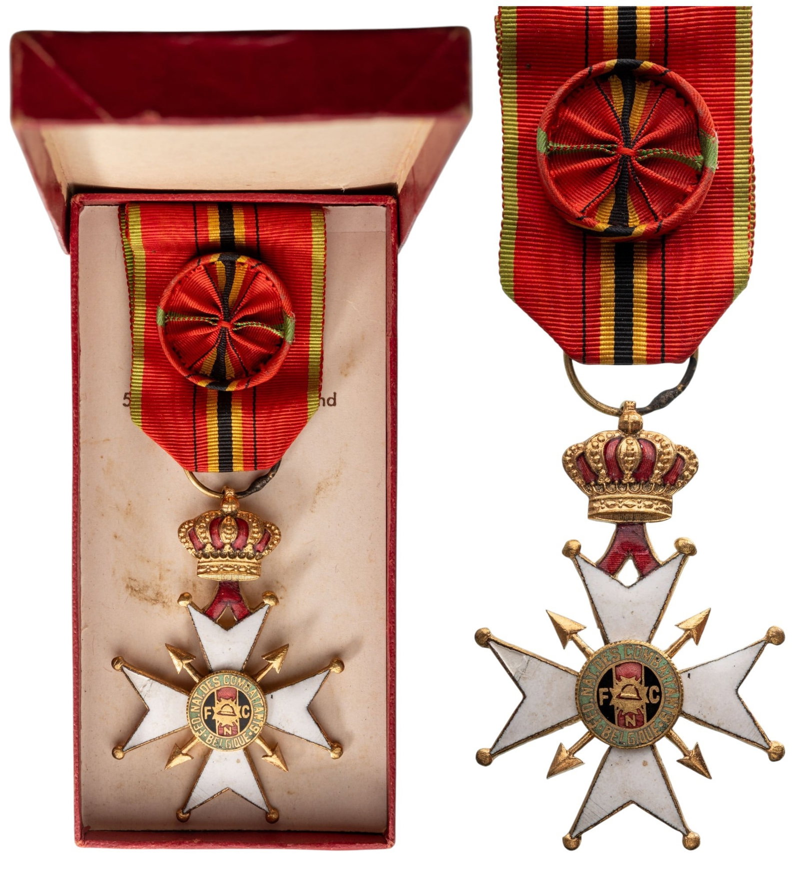 National Federation of Veterans of the War of 1914-1918: Breast Badge, 57x39 mm, gilt Bronze, enameled (minor chip to one arm), original suspension ring and ribbon, in case of issue by "Fibru-Fisch - Bruxelles". Very fine! II