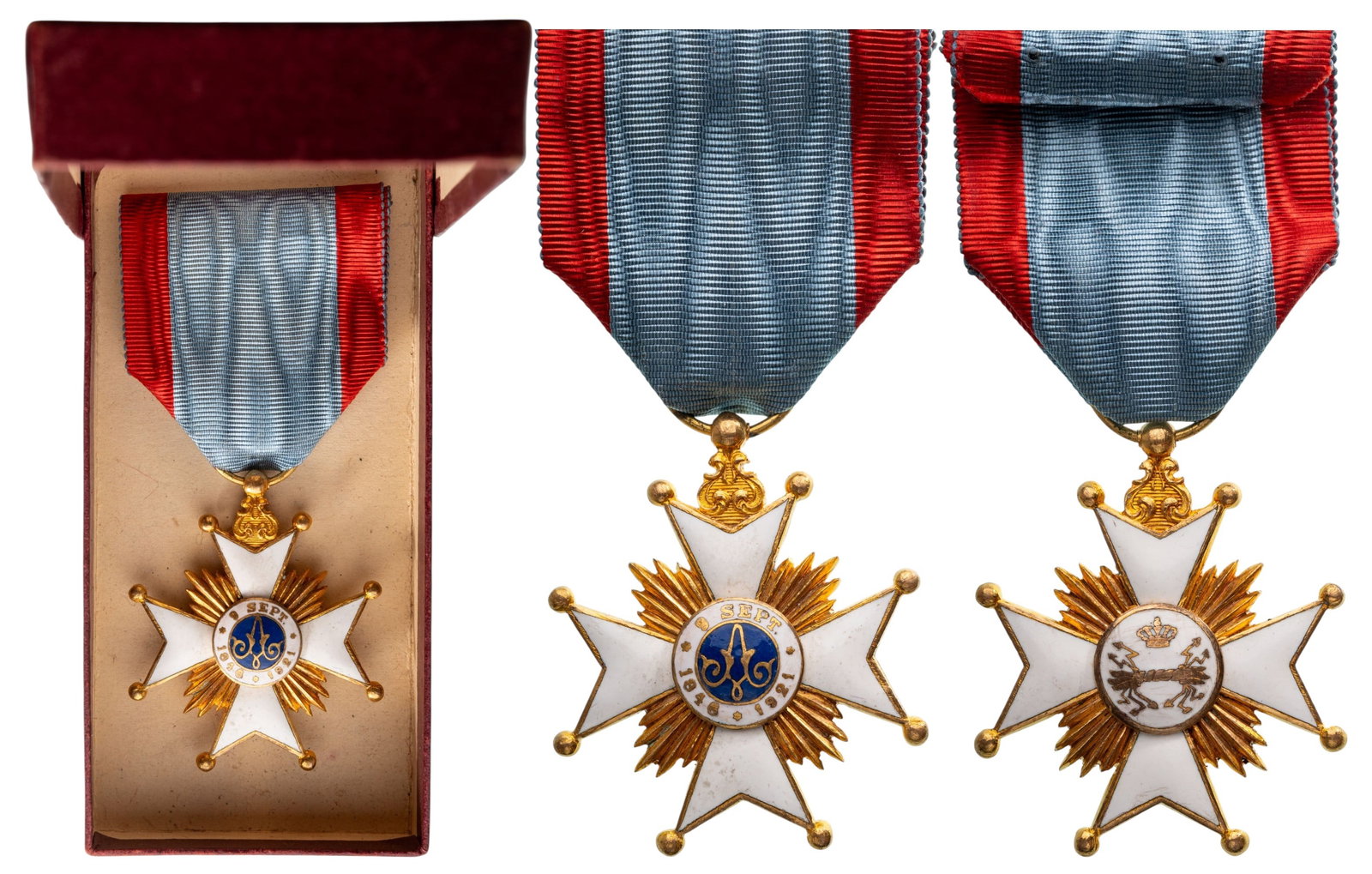 Commemorative Decoration for the 75th Anniversary of the Belgian Telegraph and Telephone System: Breast Badge, 46x39 mm,, gilt Bronze, both sides enameled, original suspension ring and ribbon, in case of issue. A rare and beautiful badge, in extremely fine condition! I R!