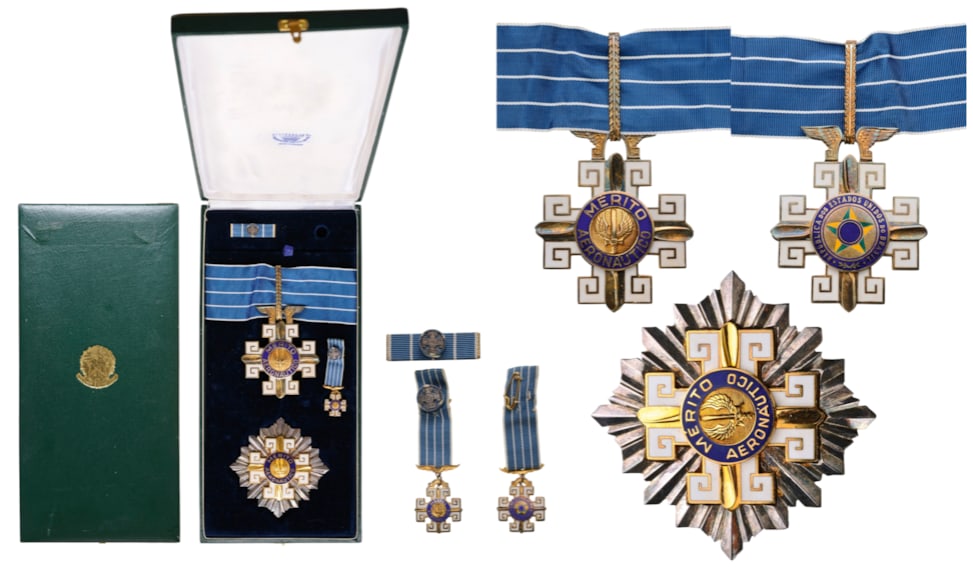 ORDER OF AERONAUTICAL MERIT: Grand Officer's Set, 2nd Class, instituted in 1943. Neck Badge, 75x61 mm, gilt Silver, both sides enameled, both central medallions gilt Silver, enameled, original suspension loop and neck ribbon. Bre