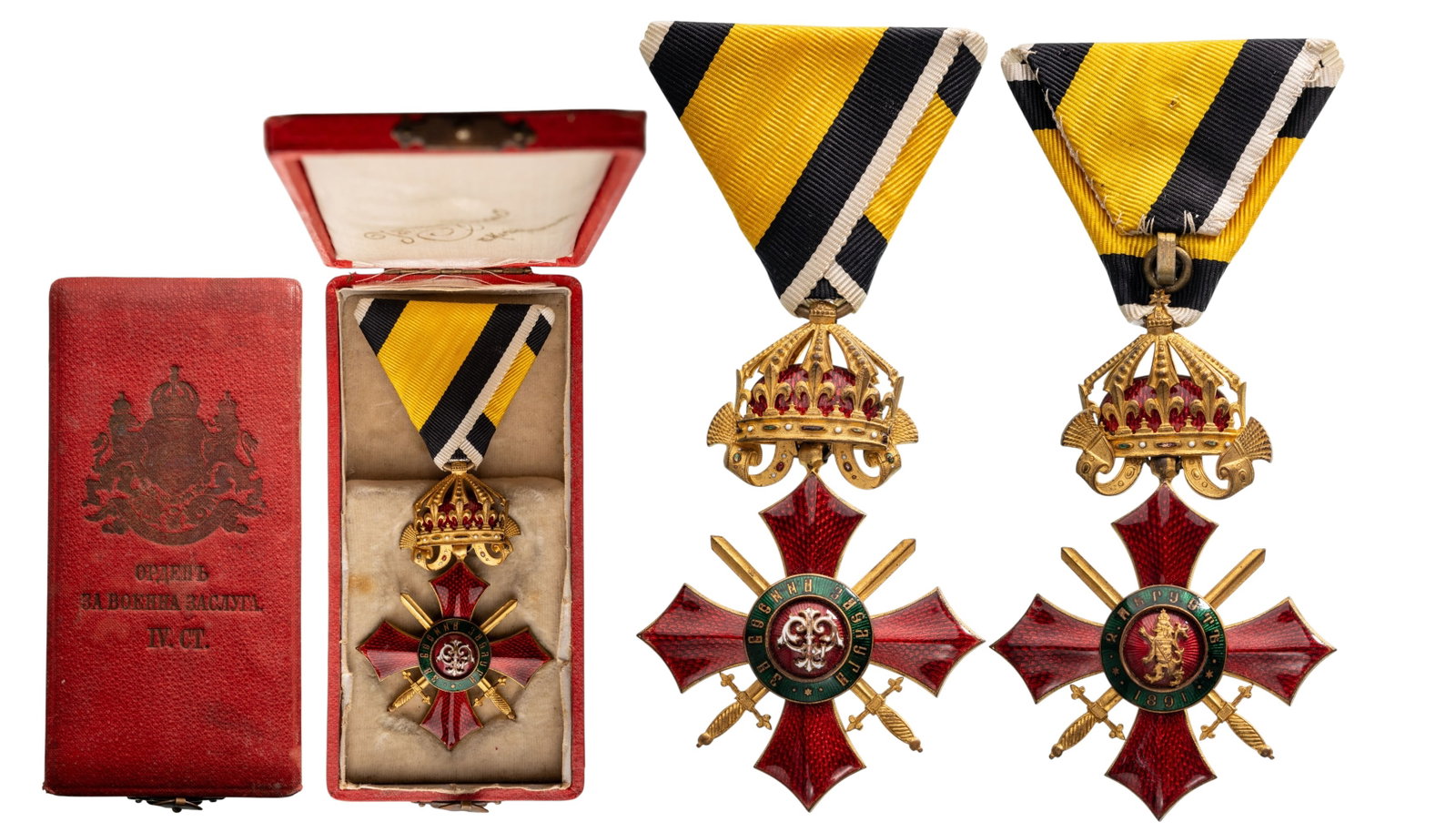 Order of Military Merit: Officer's Cross, 4th Class, 1st Model. Breast Badge, 76x51 mm, gilt Bronze, central medallion enameled, original suspension ring and ribbon, in case of issue by "Johann Schwerdtner - Wien", with gilt 