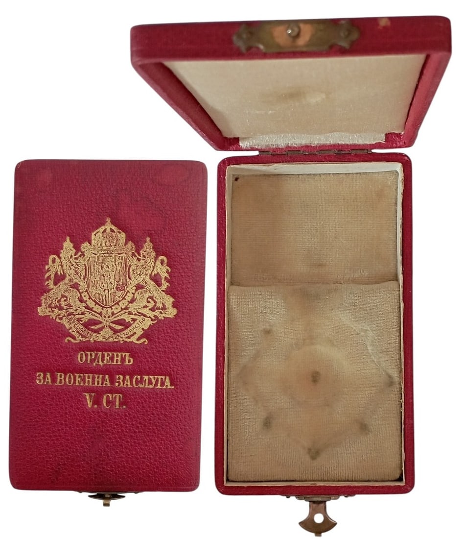 Order of Military Merit: Knight's Cross, 5th Class. Original Case of Issue, with gilt weapon and inscription on the lid. A superb luxury case in extremely fine condition! I