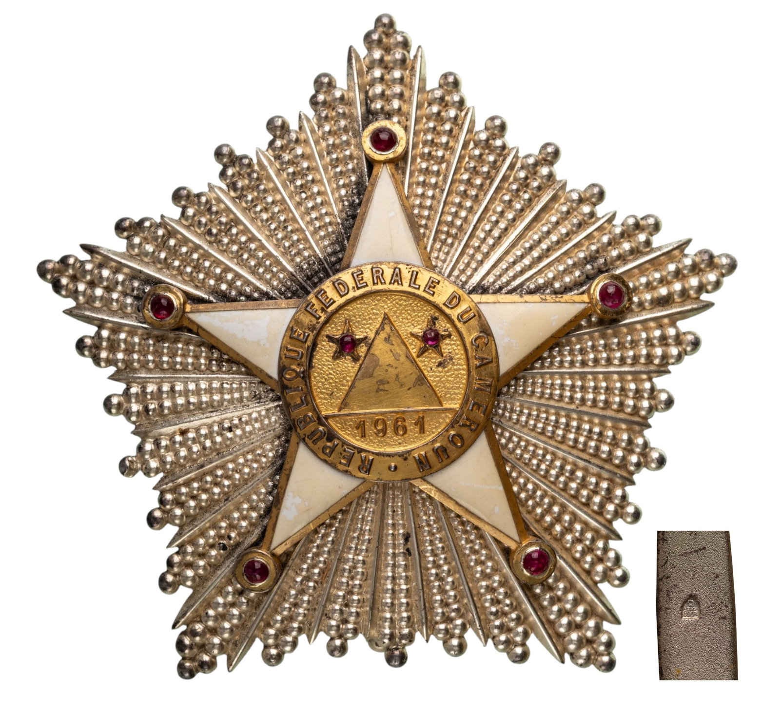 ORDER OF VALOUR: Grand Cross Star, instituted in 1957. Breast Star, 82 mm., partially gilt Silver, superimposed parts enameled, central medallion silver gilt, hallmarked "800", maker's mark, large pin and two side hoo