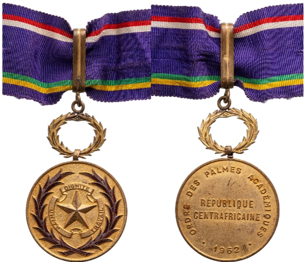 The Order Academic Palms: Commander's Cross, instituted in 1962. Neck Badge, 65x41 mm., gilt Bronze, maker's mark, one side enameled, original suspension wreath, ring, loop and ribbon. Mint condition! I"