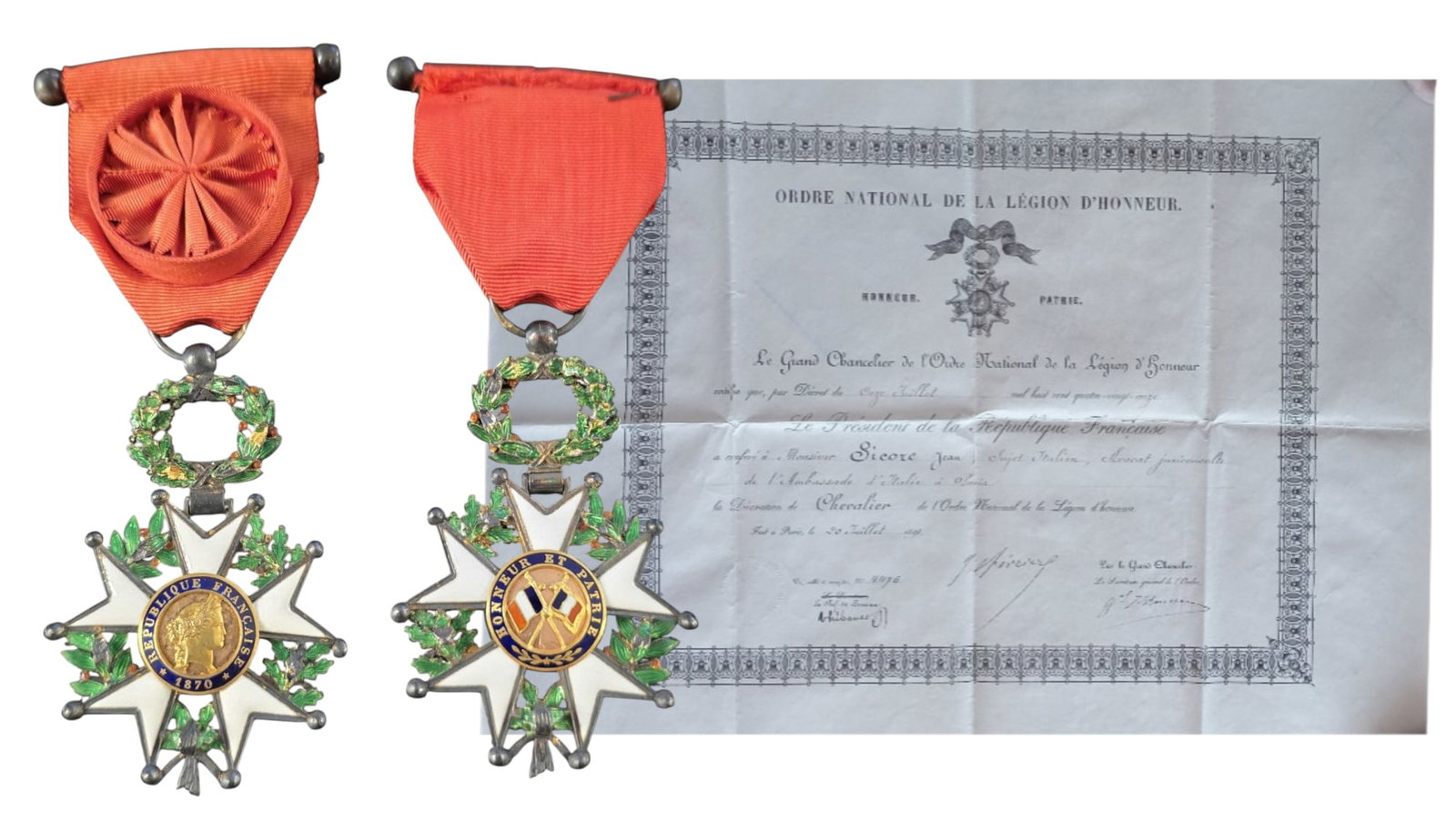 ORDER OF THE LEGION OF HONOR: Knight`s Cross de Luxe, 3rd Republic, 5th Class. Breast Badge, 63x42 mm., Silver, multipart construction, both sides enameled, both central medallions polished GOLD, enameled, original suspension ring