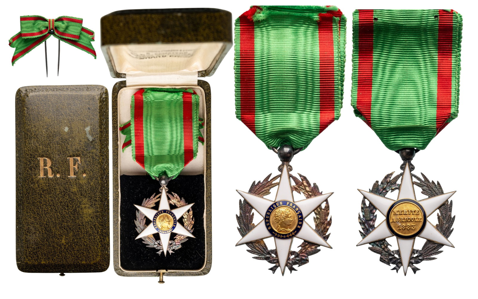 Agricultural Merit Order, Grand Prix, GOLD Medal of the Universal Exhibition of 1900: Knight`s Cross, 5th Class, instituted in 1883. Breast Badge, 47x35 mm, Silver, enameled, original suspension ring and ribbon, together with ribbon bow, in case of issue by "Lemaitre, Paris", . Mint
