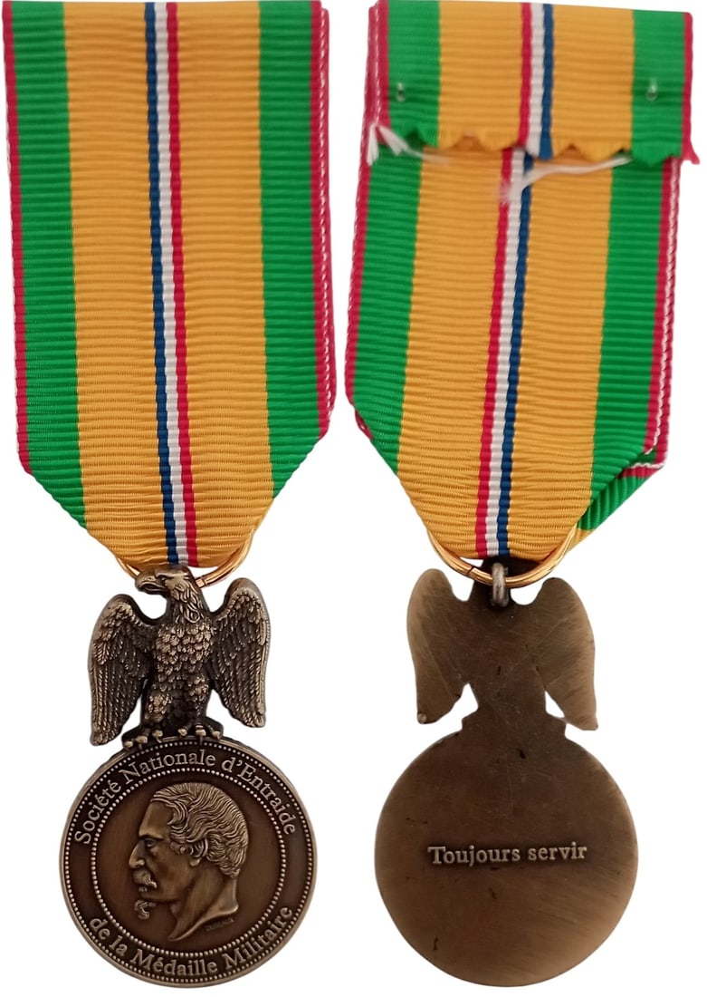 National Mutual Aid Society of the Military Medal: Breast Badge, 41x25 mm., Bronze, original ribbon, I