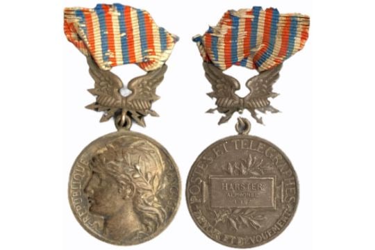 Postal and Telecomunications Honor Medal (1 of 1)