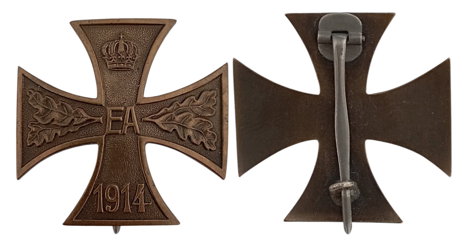 Cross of Merit, 1st Class, 1914: Breast Star, 4t mm, Bronze, original medium pin on reverse. Modern collector's copy, in extremely fine condition! I