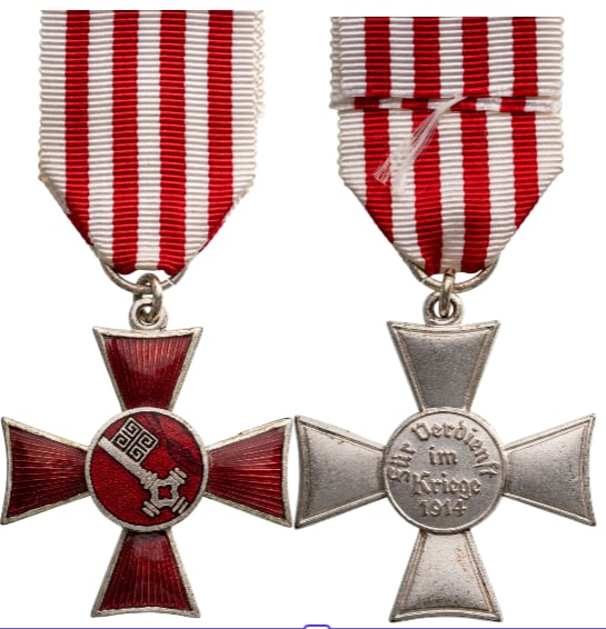 Hanseatic Cross, Bremen, 1914: Breast Badge, 44x40 mm., one side enameled, original suspension ring and ribbon. A superb order in mint condition! I
