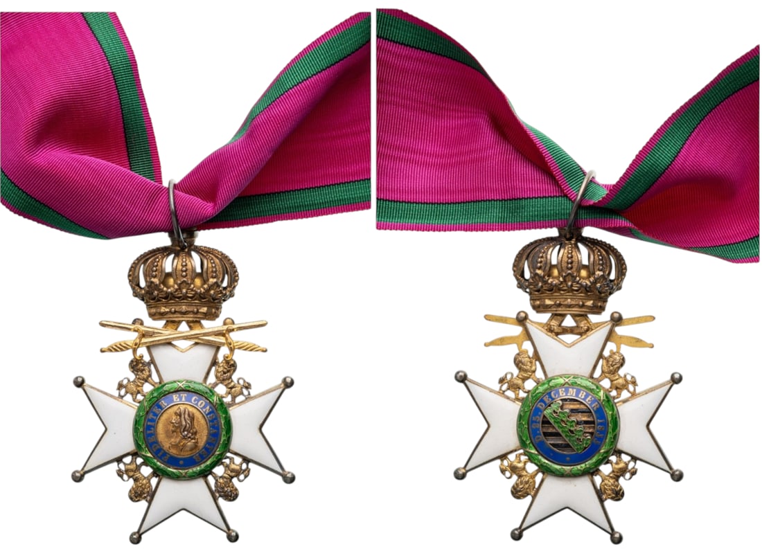 Saxe Ernestine House Order: Commander's Cross Military in Time of Peace, instituted in 1833. Neck Badge, 92x58 mm, git Silver., both sides enameled, crossed gilt silver swords under the crown, central medallion gilt, enameled, o