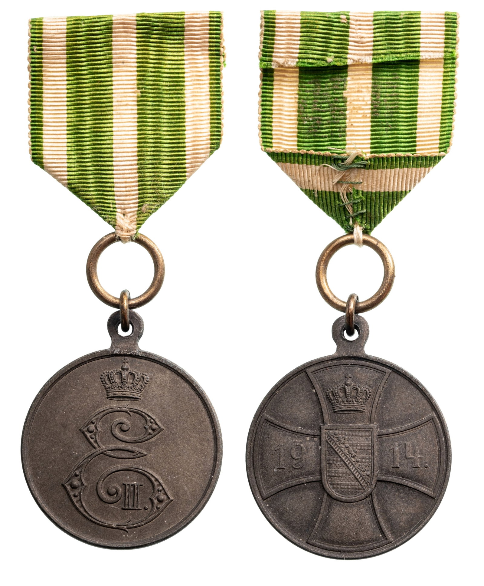Bravery Medal, 1916 - 1918: Breast Badge, 37x31 mm, Bronze, original suspension ring and ribbon. Extremely fine condition! I