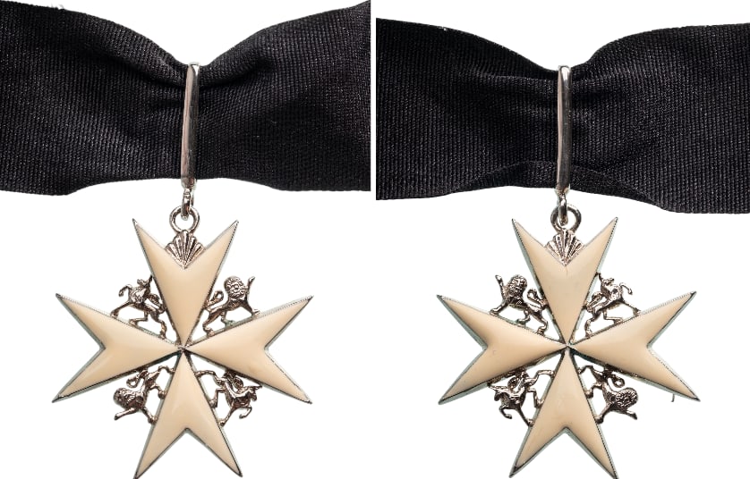 Order of St. John: Commander's Cross (Companion),, instituted in 1888. Neck Badge, 55x50 mm, Silver, original suspension ring, loop and long ribbon. A superb badge, in best condition! I
