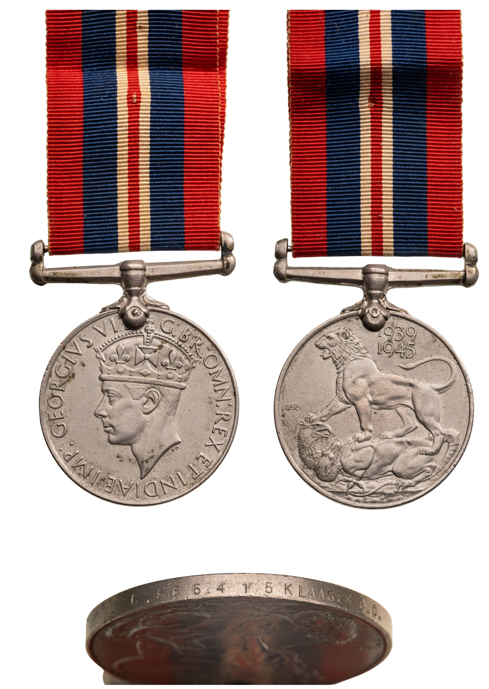 War Medal, 1939 - 1945: Breast Badge, 45x36 mm, Cupro-Nickel, named to "C. 566415 K. Laasen D. C." original suspension ring and ribbon. Extremely fine condition! I