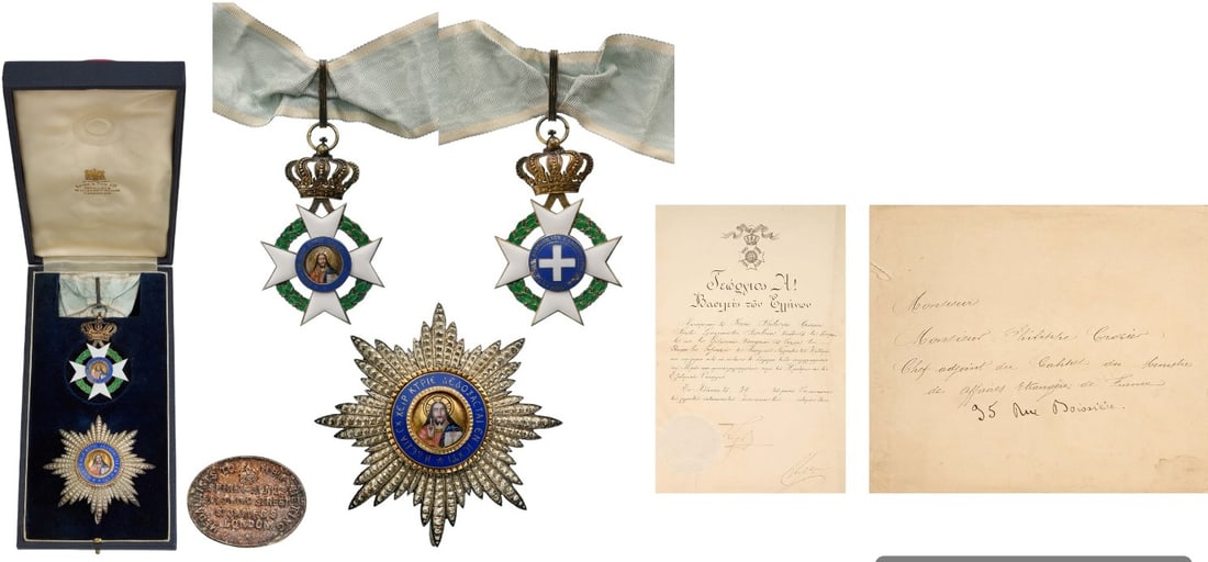 ORDER OF THE REDEEMER: Grand Officer's Set of the 2nd Type, instituted in 1829.. Neck Badge, 75x48 mm, gilt Silver with white enameled cross and broad green enameled oak and laurel wreath between the arms, obverse centre me