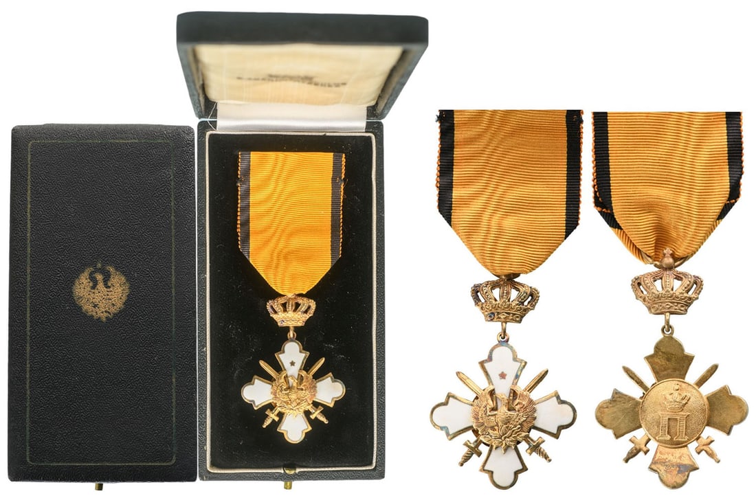 Order of the Phoenix: Officer's Cross with Swords, 2nd Type. Breast Badge 59x38 mm, gilt Silver and white enamel, obverse centre with convex phoenix rising from the flames, crossed swords between the cross's arms, reverse 