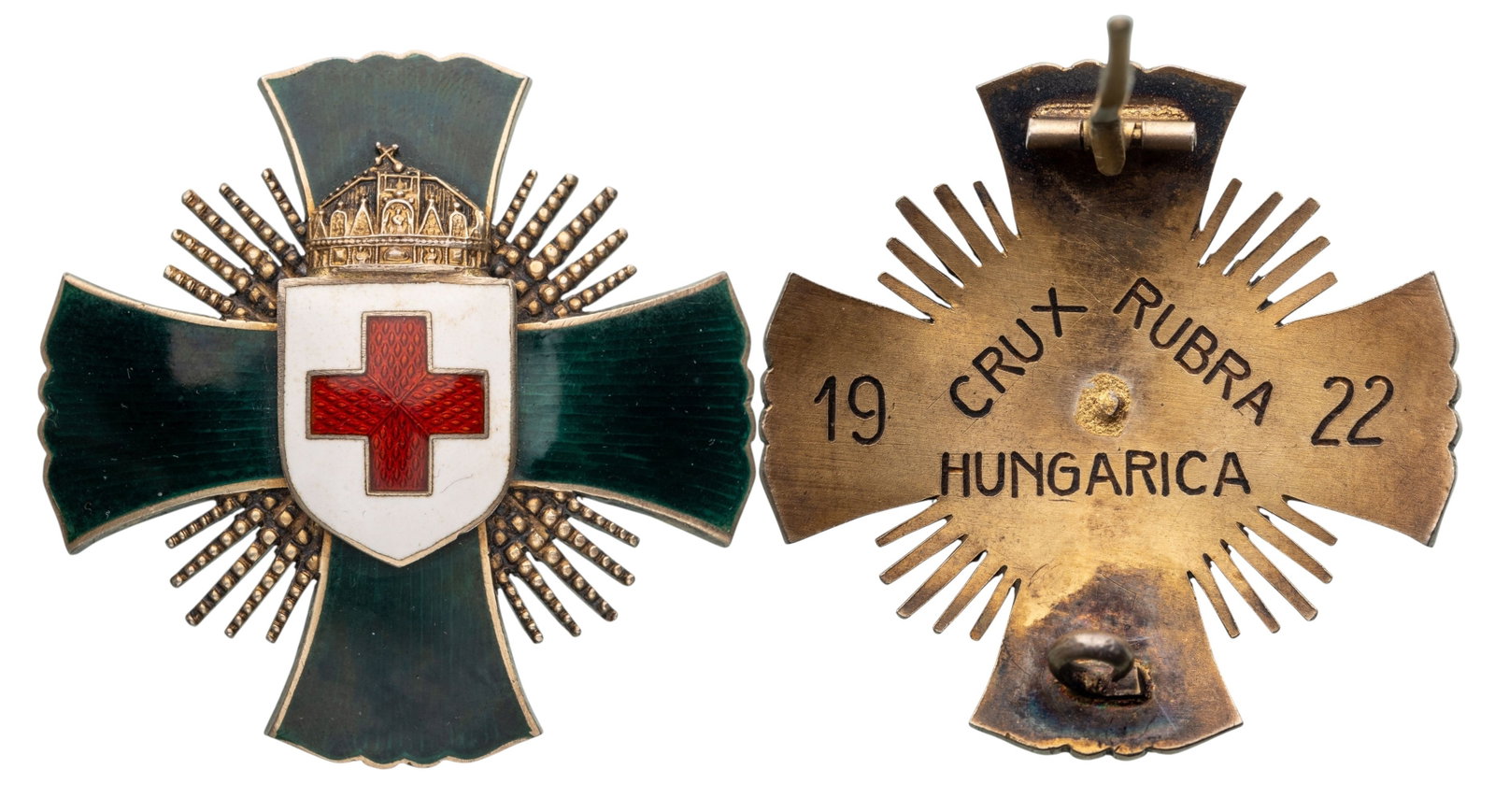Decoration of the Hungarian Red Cross: Cross of Merit, instituted in 1922. Breast Star, 46 mm, gilt Silver, reverse inscription with dates "CRUZ RUBRA HUNGARICA 1922", one side enameled, obverse central medallion gilt, thin pin on