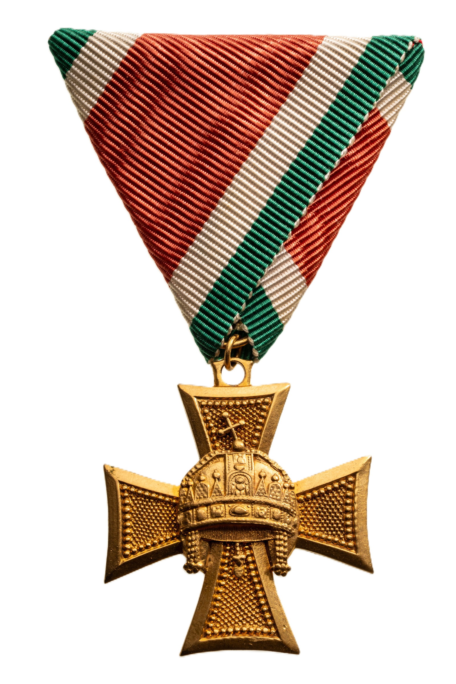 Military Long Service Cross, for 20 Years of Service: Officer's Cross, instituted in 1923. Breast Badge, 37x33 mm, gilt Bronze, original suspension ring and triangular ribbon. Extremely fine condition and scarce! I R!