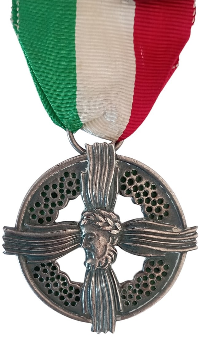 ORDER OF CULTURE, 2nd Class (1 of 1)