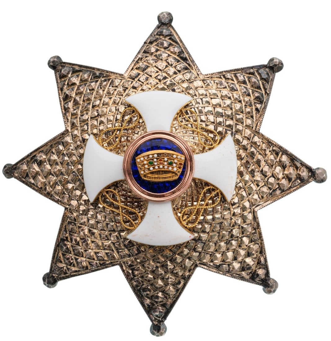 ORDER OF THE CROWN OF ITALY: Grand Cross Star, instituted in 1861. Breast Star, 71 mm., GOLD and Silver, superimposed part enameled, multipart construction, medium pin on reverse, by "Gardino Succ. Cravanzola - Roma". Mint stateI