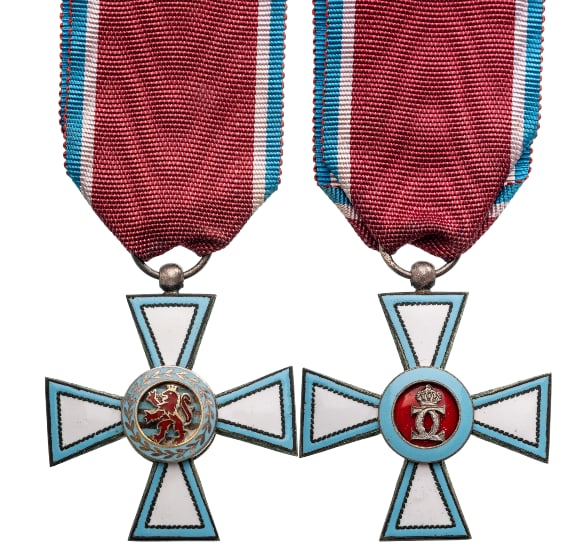 The Order of Merit of the Grand Duchy of Luxembourg: Knight's Cross, instittued in 1961. Breast Badge, 46x41 mm., Silver, enameled, original suspension ring and ribbon. Superb! I