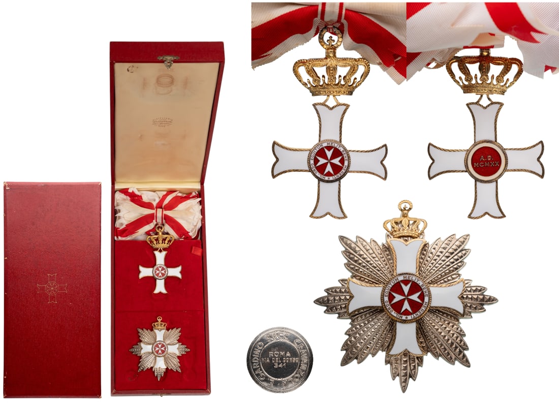 ORDER PRO MERITO MELITENSI: Grand Cross Set, 1st Class, instituted in 1920. Sash Badge, 101x60 mm, gilt Silver, both sides enameled, original suspension ring and sash. Breast Star, 84 mm, Silver, maker's mark "Giardino - Cravanz