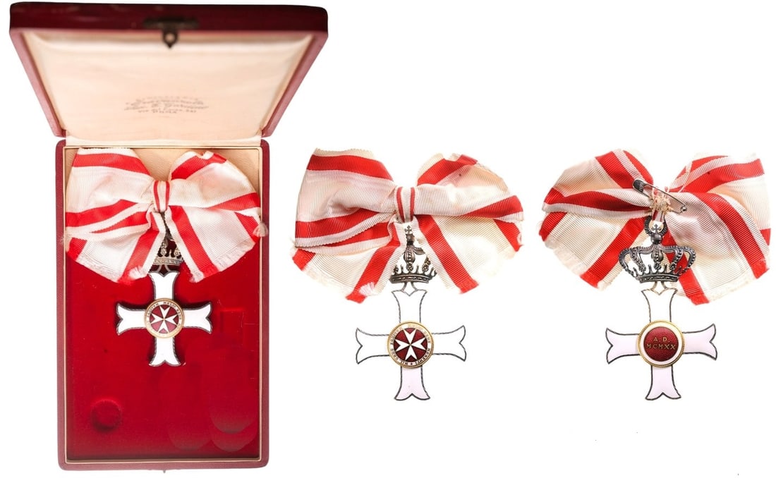 ORDER PRO MERITO MELITENSI: Commander's Cross, 2nd Class, instituted in 1920. Neck Badge, gilt Silver, 92x62 mm, enameled, both central medallions gilt silver, enameled, with original crown suspension device and ribbon bow, in c