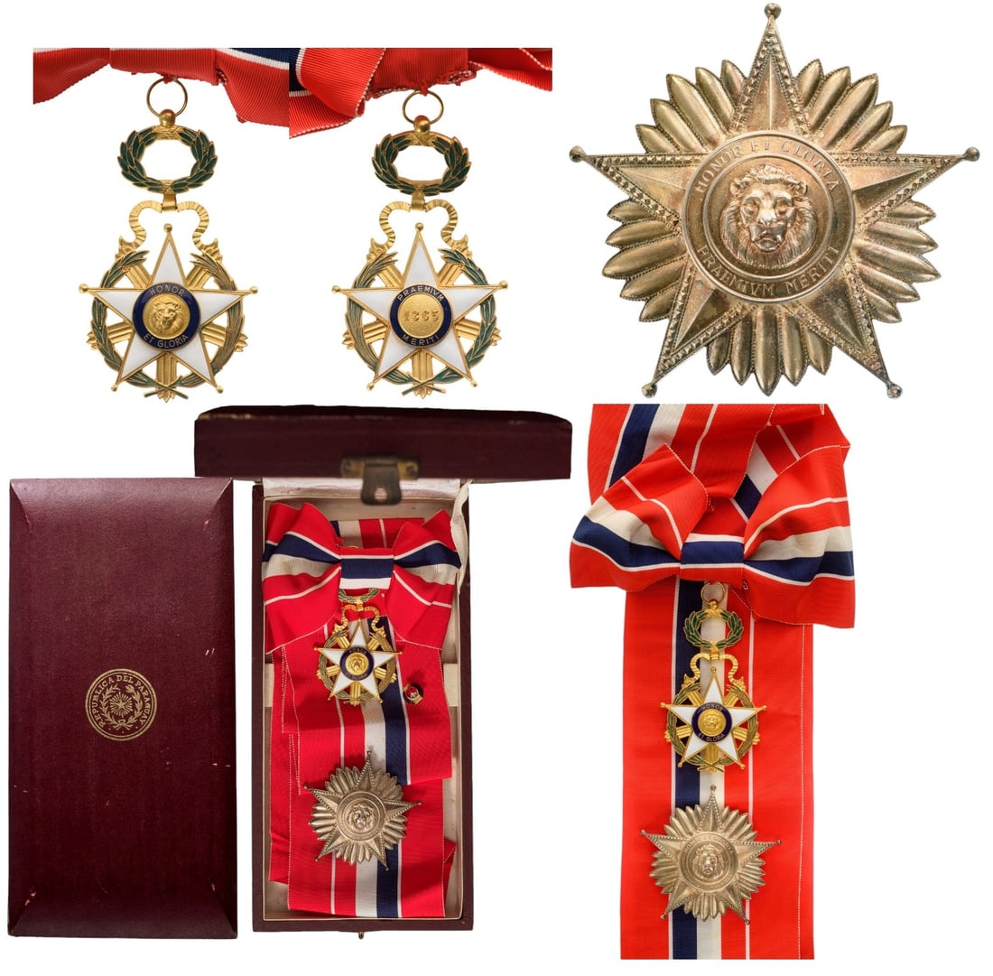 ORDER OF NATIONAL MERIT: Grand Cross Set, instituted in 1825. Sash Badge, 99x60 mm, gilt Bronze, both sides enameled, with laurel wreath suspension device, original ring and complete sash with bow. Breast Star, 80 mm, Silver,