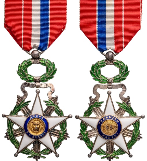ORDER OF NATIONAL MERIT: Knight's Cross, 5th Class, instituted in 1825. Breast Badge, 65x42 mm, Silver, enameled, original suspension wreath, ring and ribbon. Superb badge, in best condition! I