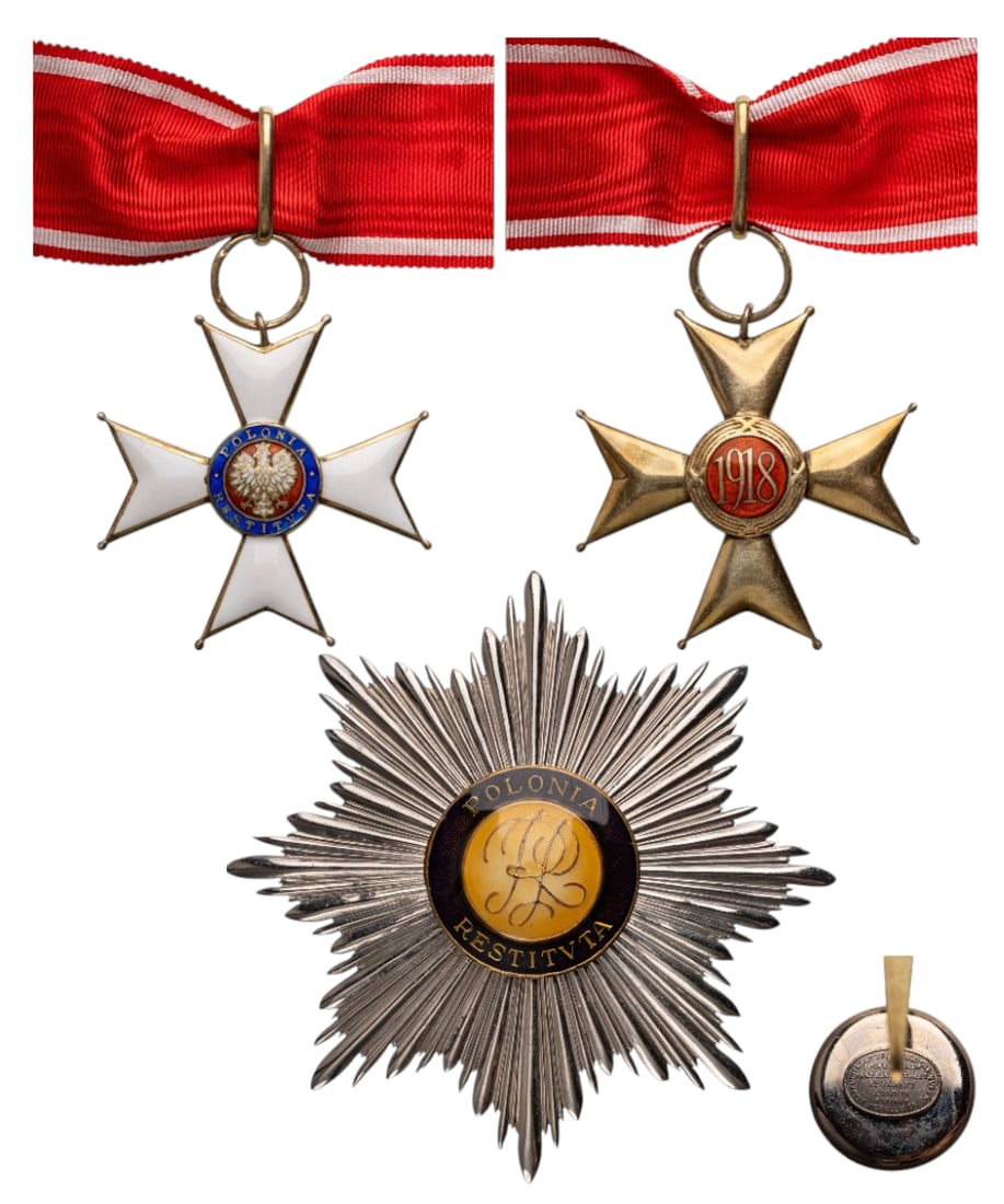The Order of Polonia Restituta (Order Odrodzenia Polski): Grand Officer's Set, instituted in 1918. Neck Badge, 58 mm, partially gilt Silver, enameled, original suspension ring, loop and ribbon. Breast Star, 77 mm, Silver, maker's mark "Spink, London", origin