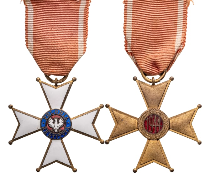 The Order of Polonia Restituta (Order Odrodzenia Polski): Commander's Cross, 3rd Class, 2nd Model, instituted in 1918. Breast Badge, 55 mm, gilt Bronze, enameled, both central medallions gilt, original suspension ring and ribbon (worn as a breast badge). Int