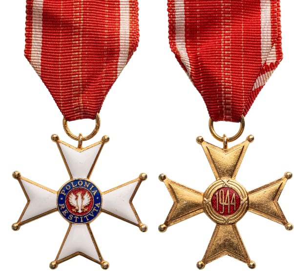 The Order of Polonia Restituta (Order Odrodzenia Polski): Knight's Cross, 5th Class, 2nd Model, instituted in 1918. Breast Badge, 47x45 mm, gilt Bronze enameled, both central medallions gilt, original suspension ring and ribbon. I