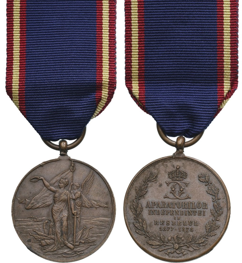 Medal of the Defenders of Independence, 1878: Breast Badge, 36x30 mm., Bronze, original suspension ring and correct new ribbon. II