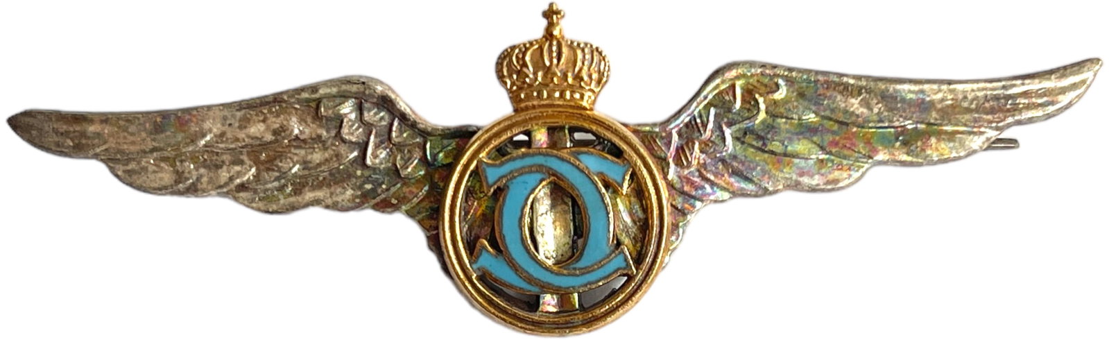 PILOT BADGE FOR GRADUATES OF THE "SPORT AND TOURISM "DEPARTMENT, KING CAROL II MODEL 1931-1940: Breast Badge, 55x20 mm, silvered Bronze, with thin pin on reverse, I.M.S.P.R. 233. Rare! I R!