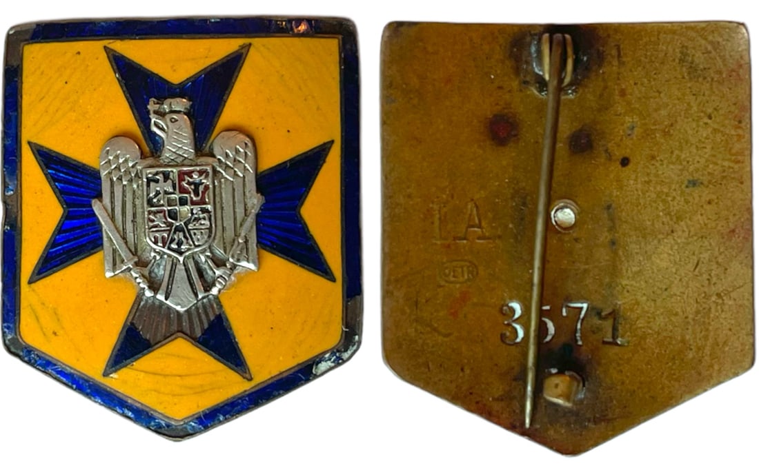Country`s Guard Organization Badge, 2nd Model, before 1938 (1 of 1)