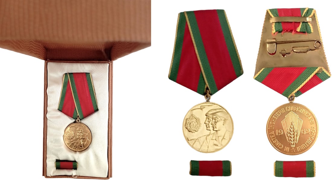 AGRICULTURAL MEDAL, instituted in 1962: Breast Badge, 31 mm, gilt Metal, original suspension ring and ribbon with pin on the back, in original case of issue and ribbon bar. I