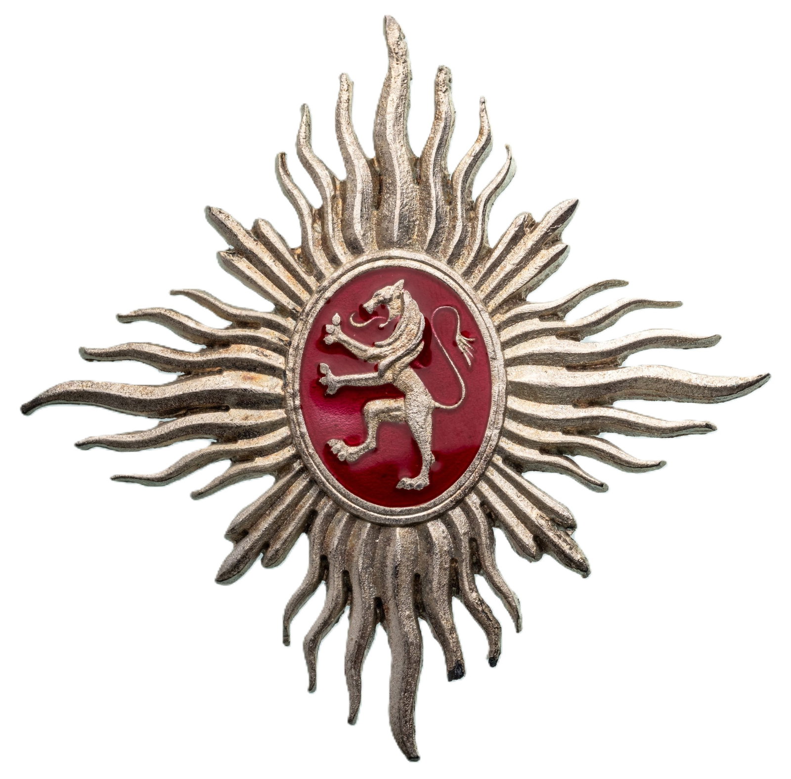 Royal Order of the Lion: Grand Officer's Star, 2nd Class, instituted in 1956. Breast Star, 74 mm., silvered, medium pin on reverse. An interesting rare star, in mint condition! I R!